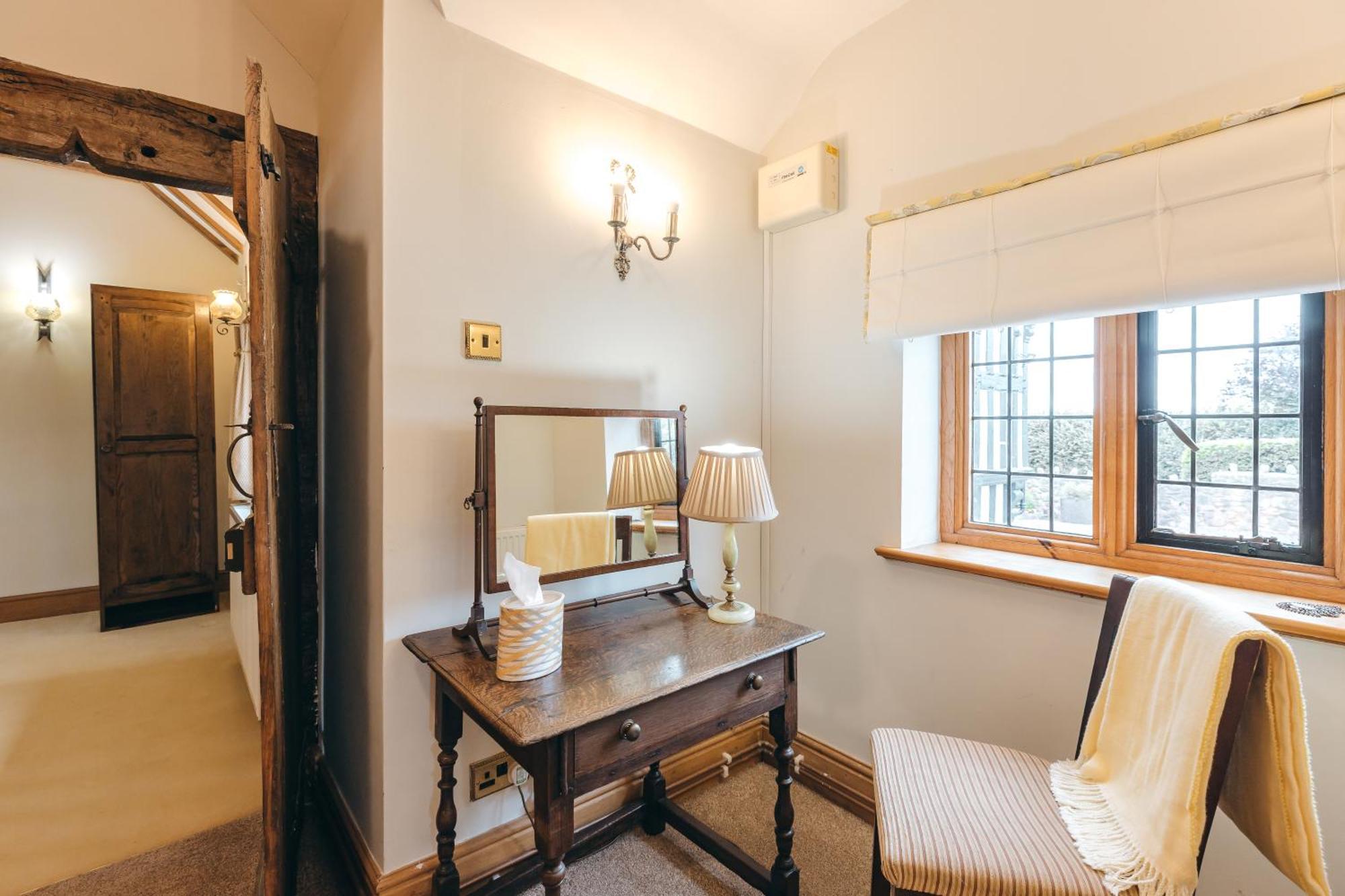 High Grosvenor House With Rose And Heath Cottages Bridgnorth Extérieur photo